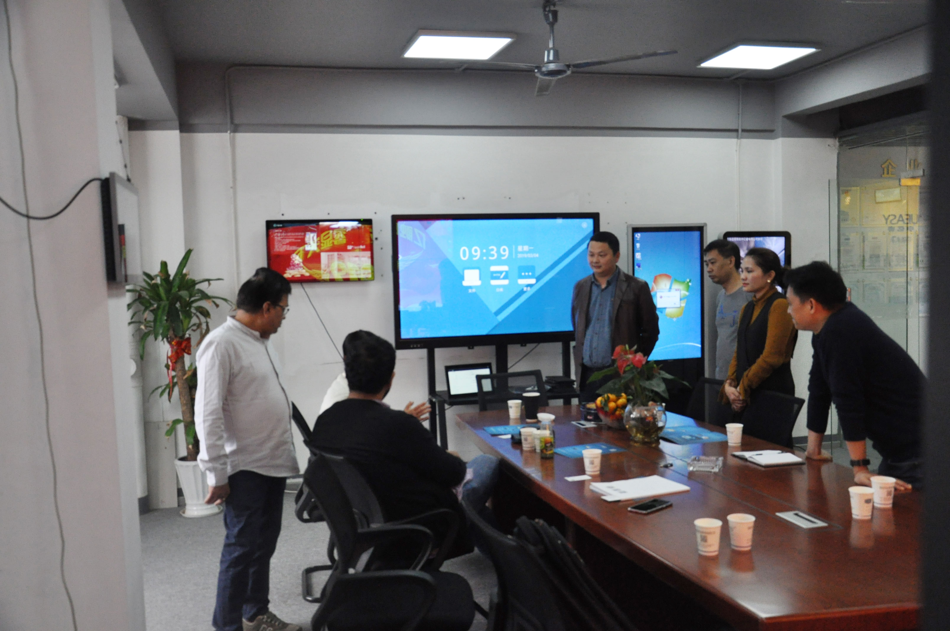 中億?？蛻粢娮C