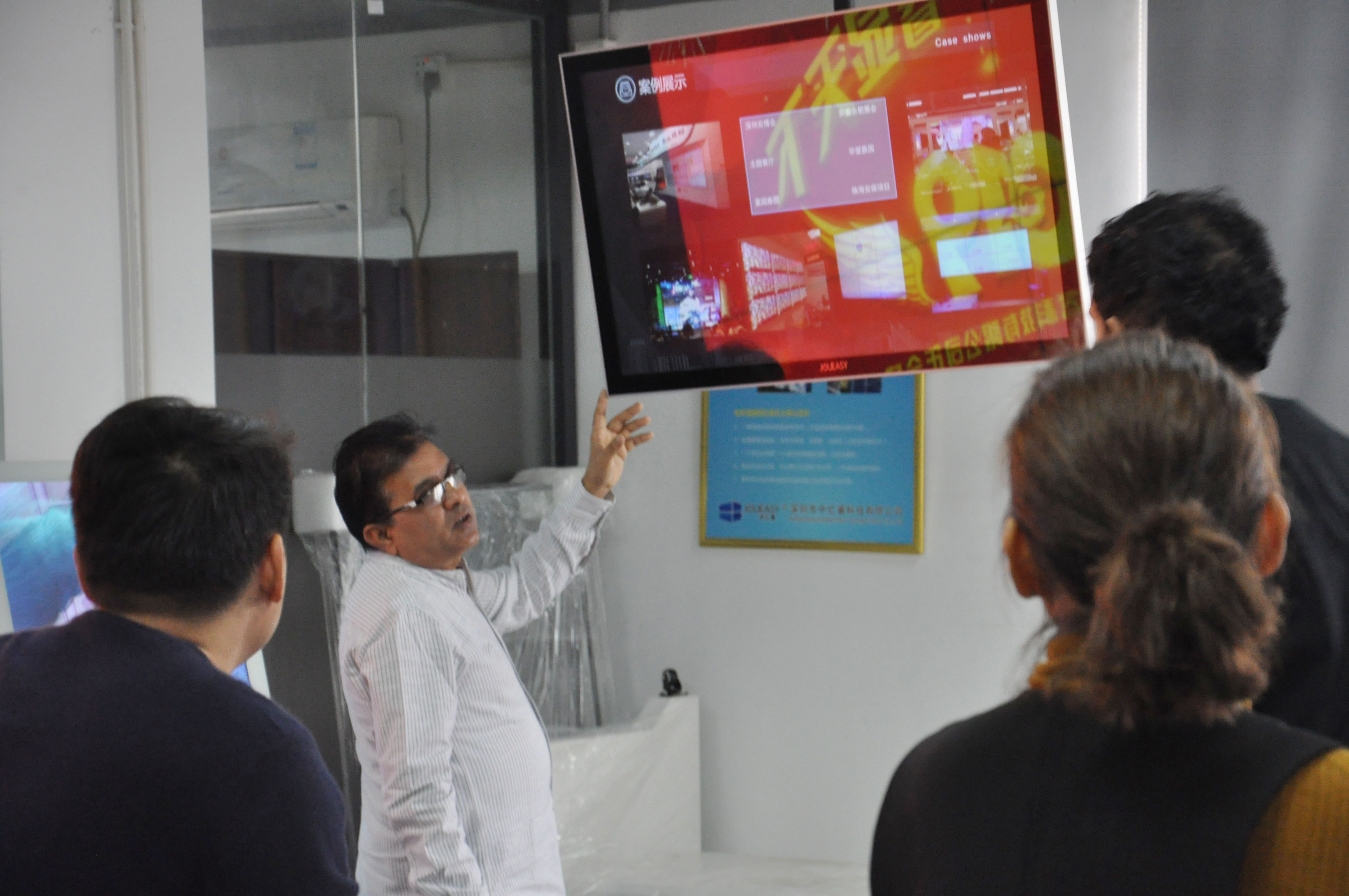 中億?？蛻粢娮C